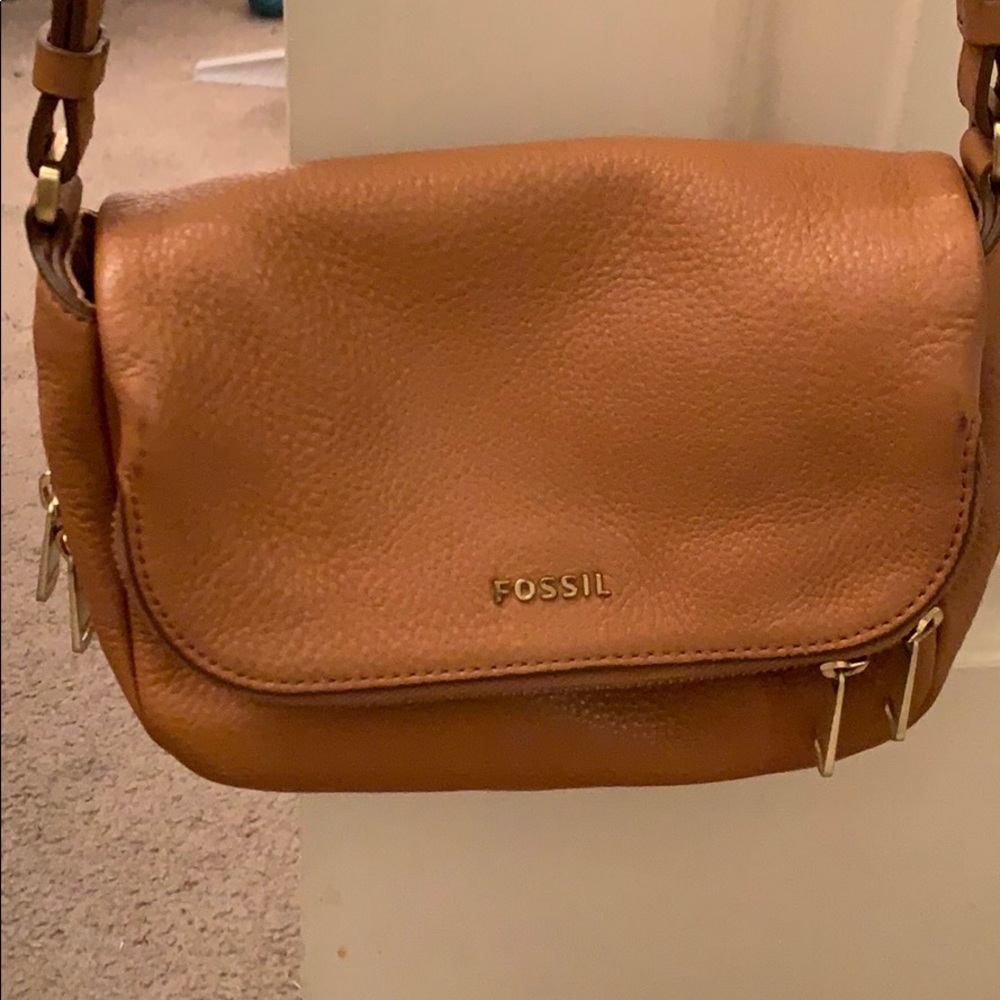 cute orange tan leather fossil purse